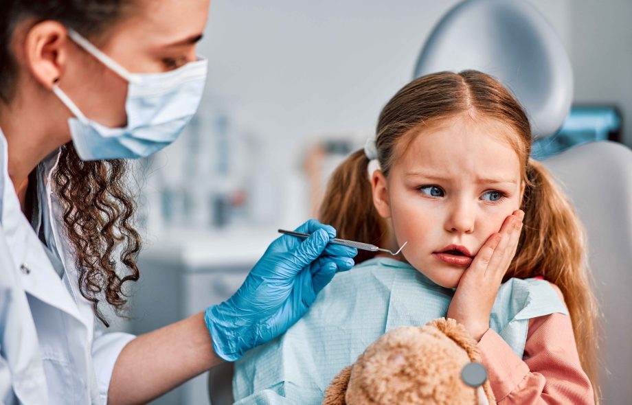 Implant Issues? Emergency Dentists Are Here to Help