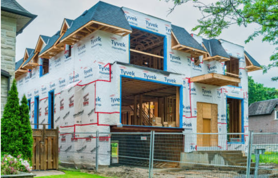 How to Build a Custom Home in Wet Climates